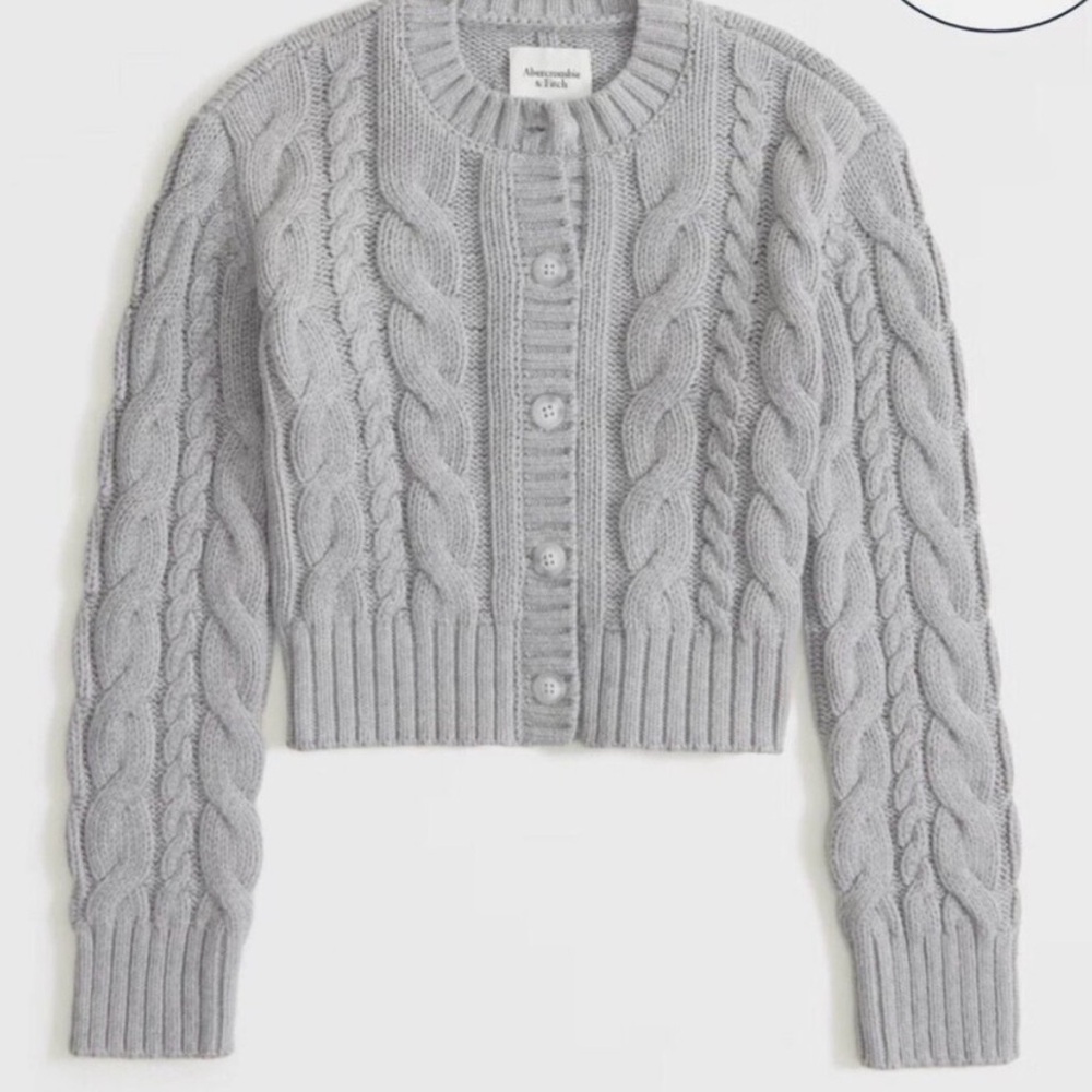 Abercrombie & Fitch Light Gray Cable Knit Cardigan